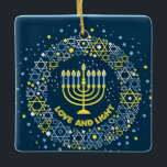 Happy Hanukkah Menorah und Dreidels Keramik Orname Keramikornament<br><div class="desc">.Feiern Sie acht Tage und acht Nächte des Festivals der Lichter mit Hanukkah-Karten und Geschenken. Das Lichterfest ist hier. Lächle die Menorah, spiele mit dem dreiel und feiere auf Latkes und Sufganiyots. Feiern Sie den Geist von Hanukkah mit Freunden, Familie und Lieben, indem Sie ihnen Happy Hanukkah wünschen.</div>