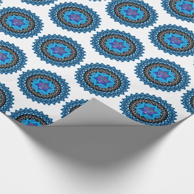 Happy Hanukkah mit menorah Wrapping Paper Geschenkpapier (Ecke)