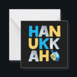 Happy Hanukkah Mitteilungskarte<br><div class="desc">Unsere Hanukkah Note Card mit einem farbenfrohen dreieck ist eine moderne, lustige Art, Ihre Urlaubsgeschenke in Chanukkah zu kleiden. Anfragen: Nachricht oder E-Mail bestdressedbread@gmail.com Glücklich Hanukkah!</div>