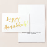 Happy Hanukkah moderne Schrift Typografie Zoll Folienkarte<br><div class="desc">Happy Hanukkah moderne Drehbuch Typografie elegante Foil Card. Wählen Sie aus Gold oder Silberfolie. Mit komplett anpassbarem schwarzen Text in der Karte. Das Design ist einfach und elegant und kann auch in einem beruflichen, geschäftlichen und Büroambiente verwendet werden, da es vollständig anpassbar ist.</div>