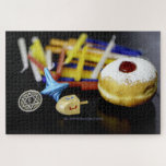 Happy Hanukkah Star von David menorah Dreidel Slip<br><div class="desc">Happy Hanukkah Star von David menorah Dreidel SlipperyJoe's Celebration Candles jüdisch Hebräisch Chanukah Geschenke Dekorationen Judaismus Religion künstlerisch</div>
