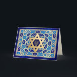 Happy Hanukkah. Star von David & Menorah Feiertagskarte<br><div class="desc">Happy Hanukkah / Happy Chanukah. Gold Foil Star von David und Menorah Design personalisierbare Grußkarten. Matching Karten und Geschenke verfügbar in der jüdischen Ferien / Hanukkah Kategorie unseres Stores.</div>