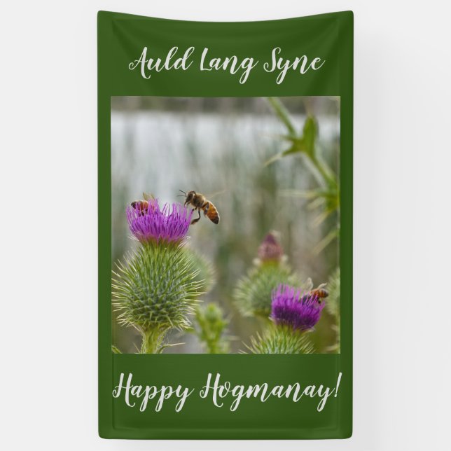 Happy Hogmanay Auld Lang Syne Thistle Banner (Vertikal)
