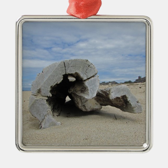 Happy Holiday Warm Pacific Coast Beach Driftwood Ornament Aus Metall (Vorne)