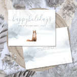 Happy Holidays Christmas Winter Fox Familienname Feiertagspostkarte<br><div class="desc">Auf dieser schicken Urlaubskarte mit Fuchs auf einem weihnachtlichen Waldhintergrund können Sie Ihren Familiennamen und Ihr Datum ganz individuell feststellen. Entwickelt von Thisisnotme©</div>