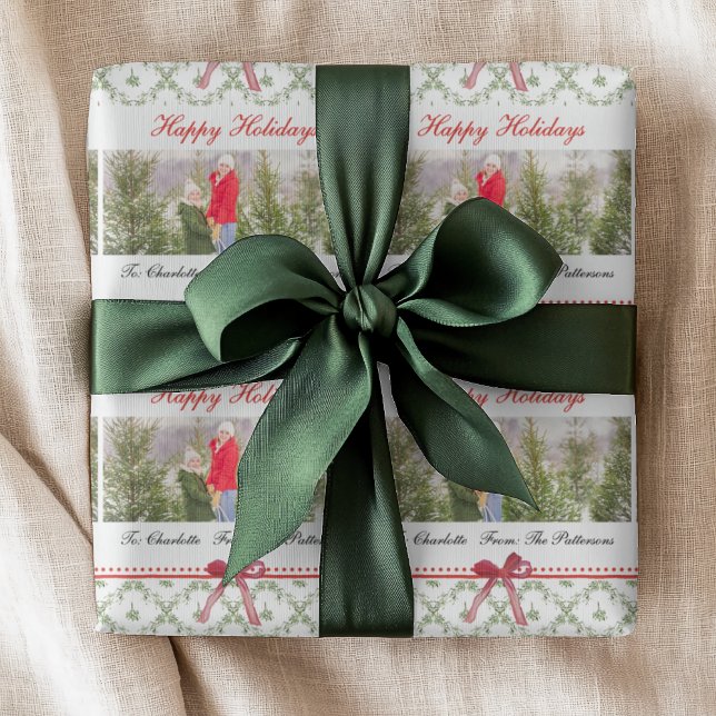 Happy Holidays Mistletoe Red Bow Custom Foto Geschenkpapier (Von Creator hochgeladen)