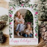 Happy Holidays Niedlich Rosa und grüner Botanische Feiertagskarte<br><div class="desc">Diese Kollektion besticht durch leuchtend rosa Aquarellen,  Beeren und Wintergrün mit moderner und eleganter Typografie,  die im Winter mit botanischen Mustern geschmückt ist.</div>