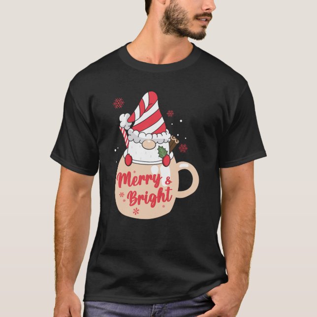 Happy Holidays - Rosa Tasse Hot Cocoa Merry & Brig T-Shirt (Vorderseite)