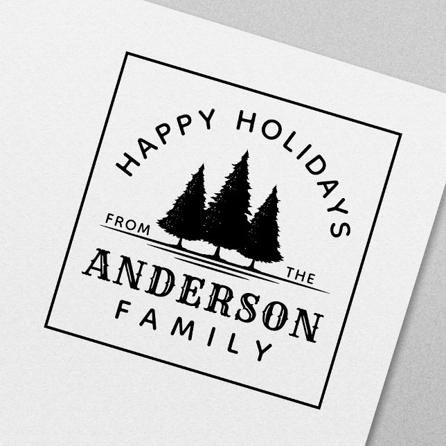 Happy Holidays Winter Pine Trees Weihnachtsfamilie Permastempel (Von Creator hochgeladen)