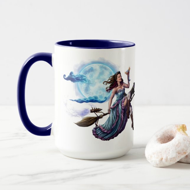 Happy Hour Hexe (Ausschnitt) Tasse (Mit Donut)
