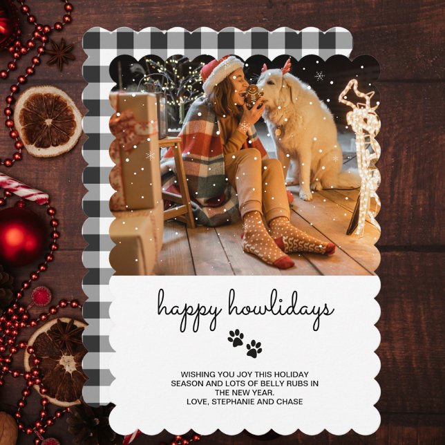 Happy Howlidays Foto Feiertagskarte (Happy Howlidays Holiday Cheer Card featuring a custom photo of you and your dog 
)