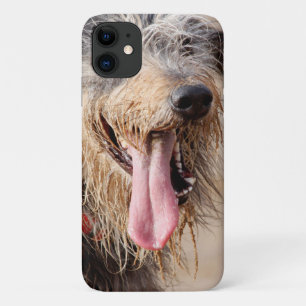 Happy Hund am Strand Case-Mate iPhone Hülle