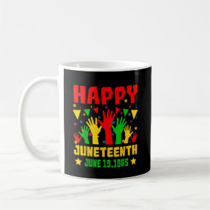 Happy Juneteenth Black Red Green Yellow Hands Kaffeetasse