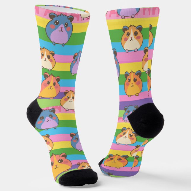 Happy Kawaii Hamsters - Playful Stripes Rainbow Socken (Gewinkelt)