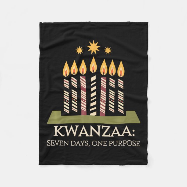 Happy Kwanzaa Candles Africa Holiday African Ameri Fleecedecke (Vorderseite)