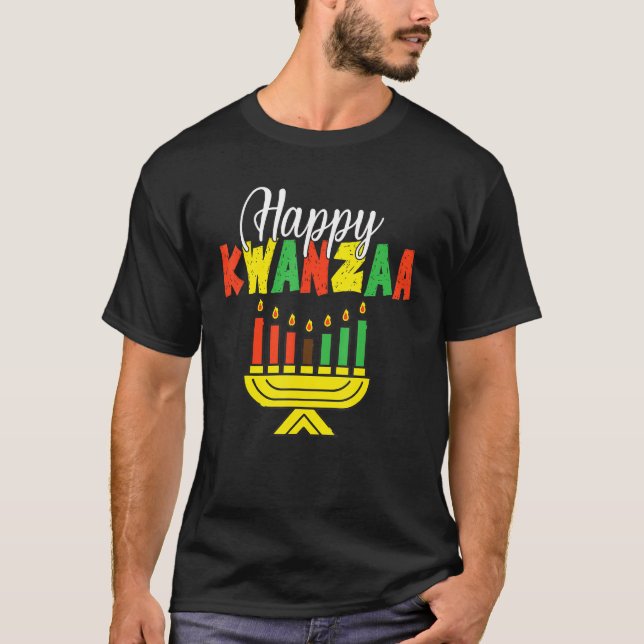Happy Kwanzaa Candles African Black Culture Afro w T-Shirt (Vorderseite)