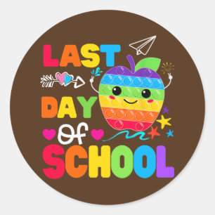 Happy Last Day of School Lehrer Student Runder Aufkleber