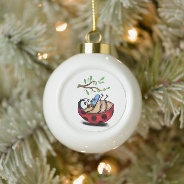 Happy Little Ladybug mit Telefon - Cartoon Zeichne Keramik Kugel-Ornament (Baum)