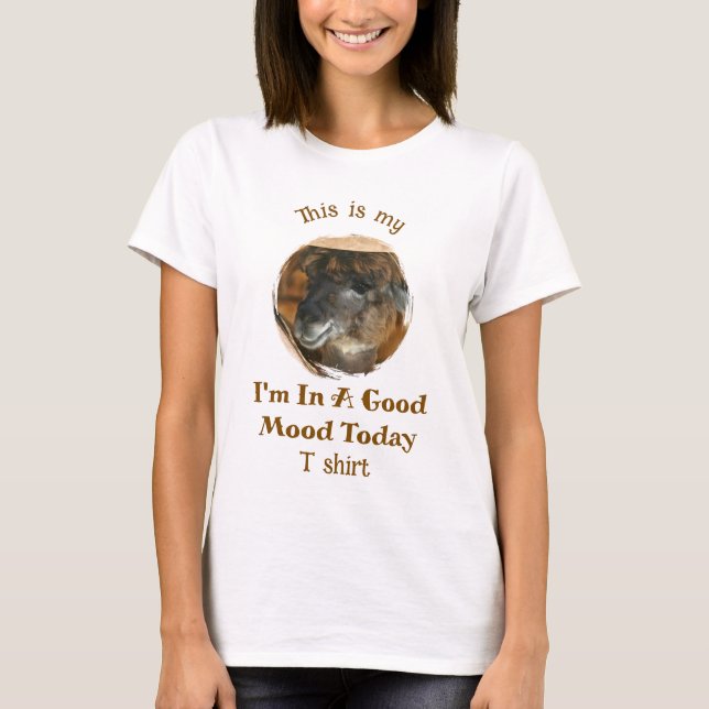 Happy Llama Good Mood Humorous Funny  T-Shirt (Vorderseite)