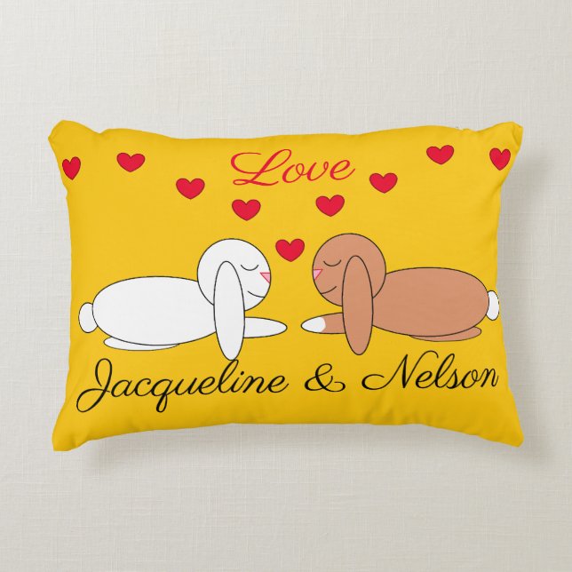 Happy, Loving Rabbits: Yellow Dekokissen (Vorderseite)