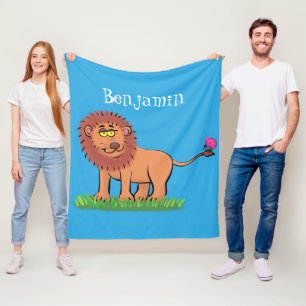Happy Löwe mit Schmetterling-Cartoon-Abbildung Fleecedecke
