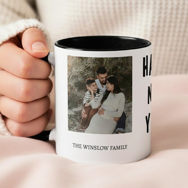 Happy New Year  Personalized Family Name Photo   Tasse (Von Creator hochgeladen)