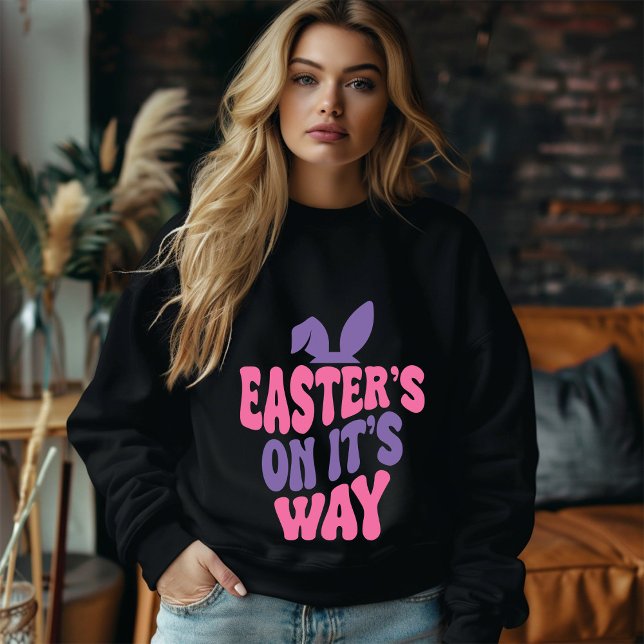 Happy Oaster Day - Hai T-Shirt (Von Creator hochgeladen)