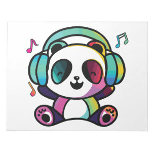 Happy Panda mit Kopfhörern, die Musik hören. Notizblock