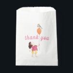 Happy Picnic Birthday Kids Girl Garden Vielen Dank Geschenktütchen<br><div class="desc">Dieses lustige und niedliche Mädchen Geburtstag Dankeschön Sie Tasche mit einem fröhlichen kleinen Mädchen hält einen Ballon mit einem Vogel auf oben gekrönt. Modern, lustig und fröhlich. In der Kollektion 'Bird on Balloon' sehen wir Kinder spielen, Drachenfliegen, Ballon, Kuchen, Gitarre, Picknickkorb. Sehen Sie die Erholung der Sammlung, die auch den...</div>