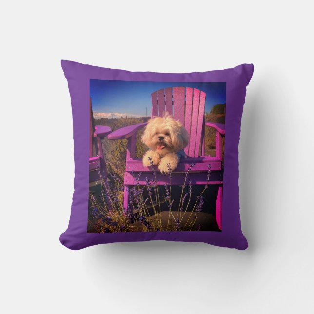 Happy Playful Shih Tzu Puppy Smiles Among Flowers Kissen (Vorderseite)