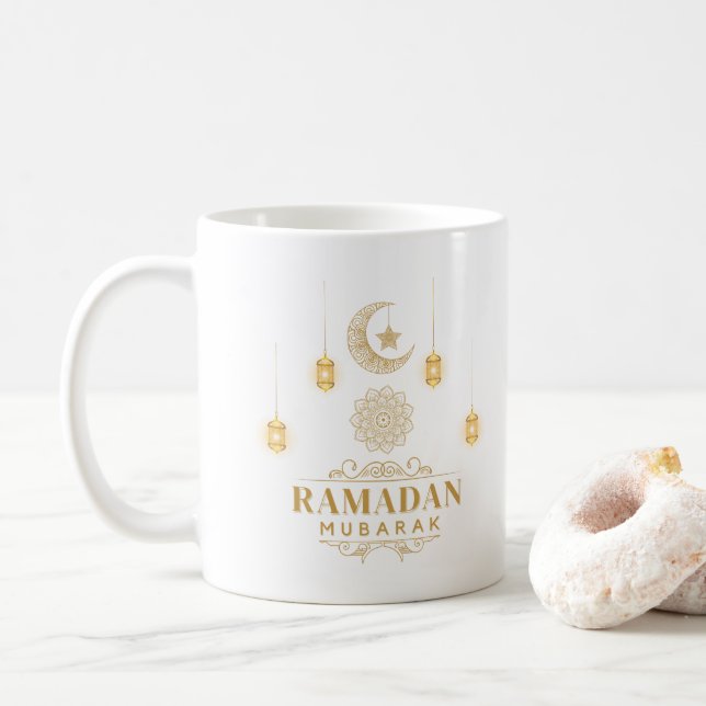 Happy Ramadan Kareem und Eid Mubarak 2023 Urlaub Kaffeetasse (Mit Donut)