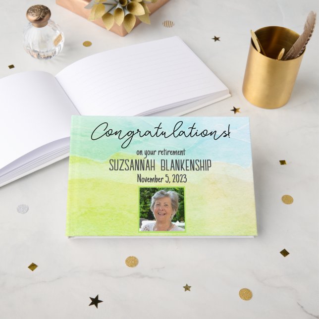 Happy Retirement Pastel Green Watercolor Custom Gästebuch (Vorderseite Offen)