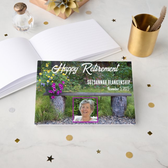 Happy Retirement Rustic Bench Blume Benutzerdefini Gästebuch (Vorderseite Offen)