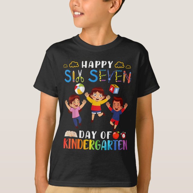 Happy Six Seven Day Of Kindergarten Student Back T T-Shirt (Vorderseite)