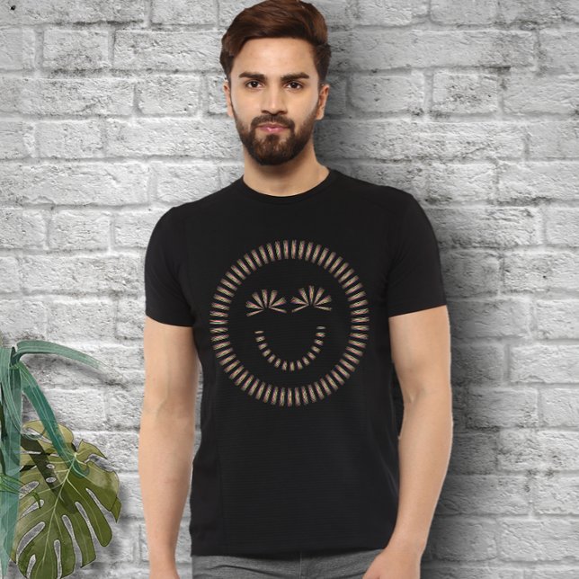 Happy Smile Face T - Shirt (Von Creator hochgeladen)