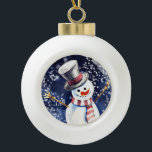 Happy Snowman Art Keramik Kugel-Ornament<br><div class="desc">Traditionelles Weihnachtsgemälde von einem glücklichen Schneemann auf niedlichen,  dekorativen Ornamenten.</div>