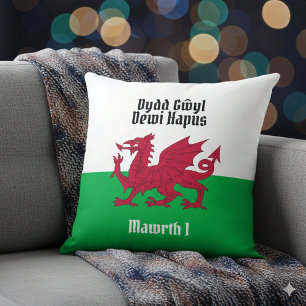 Happy St. David's Day Red Dragon Welsh Flag Kissen