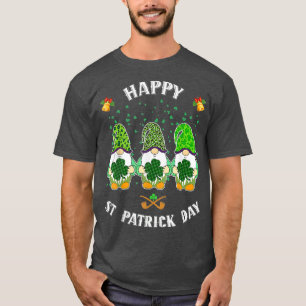 Happy St Patrick's Day Funny Drei Nomes Holding T-Shirt