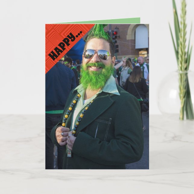 HAPPY ST.PATRICK'S DAY FUNNY MAN with GREEN HAIR Karte (Vorderseite)