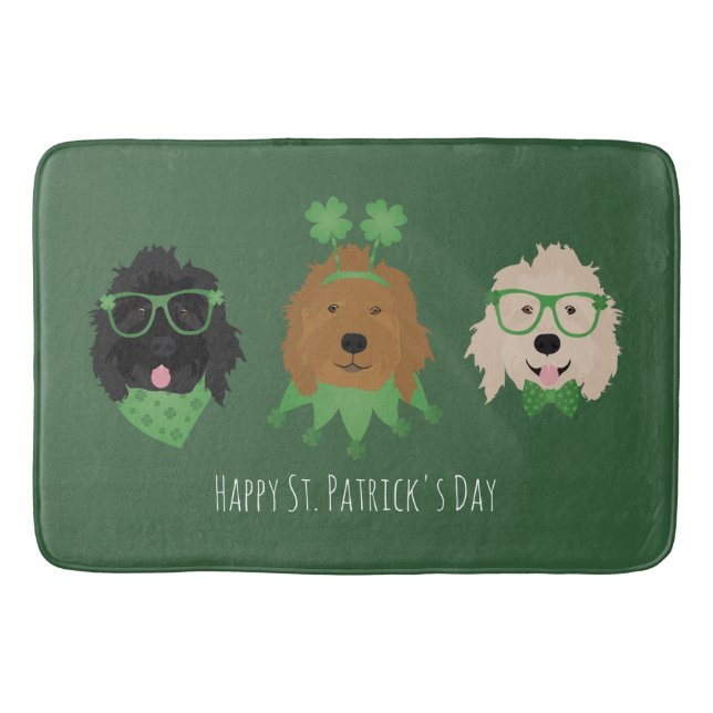 Happy St Patricks Day Goldendoodle Hunde Badematte (Vorderseite)
