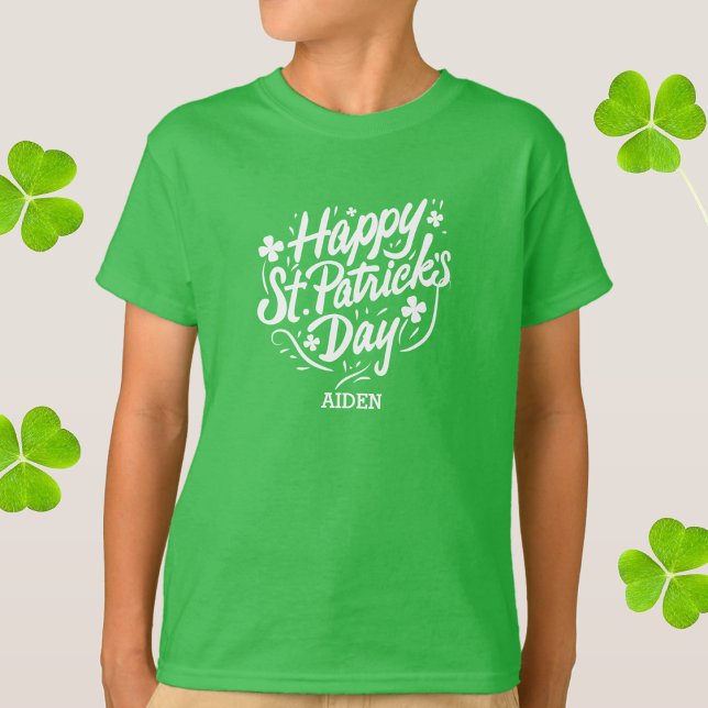 Happy St Patricks Day Irish Kleeblatts Personalisi T-Shirt (Von Creator hochgeladen)