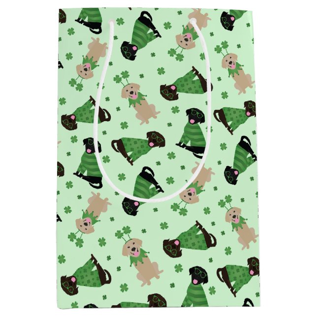 Happy St Patricks Day Labrador Retriever Hunde Mittlere Geschenktüte (Vorderseite)