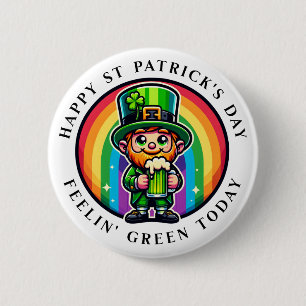 Happy St Patrick's Day Leprechaun mit grünem Bier Button