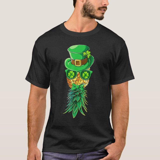 Happy St Patrick's Day Mask Upside Down Ananas T-Shirt (Vorderseite)