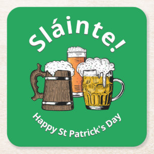 HAPPY ST PATRICK'S DAY Sláinte Cartoon Beers GREEN Rechteckiger Pappuntersetzer
