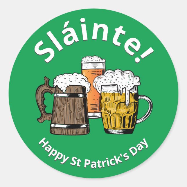 Happy St Patricks Day Sláinte Green Cartoon Beers Runder Aufkleber (Vorderseite)