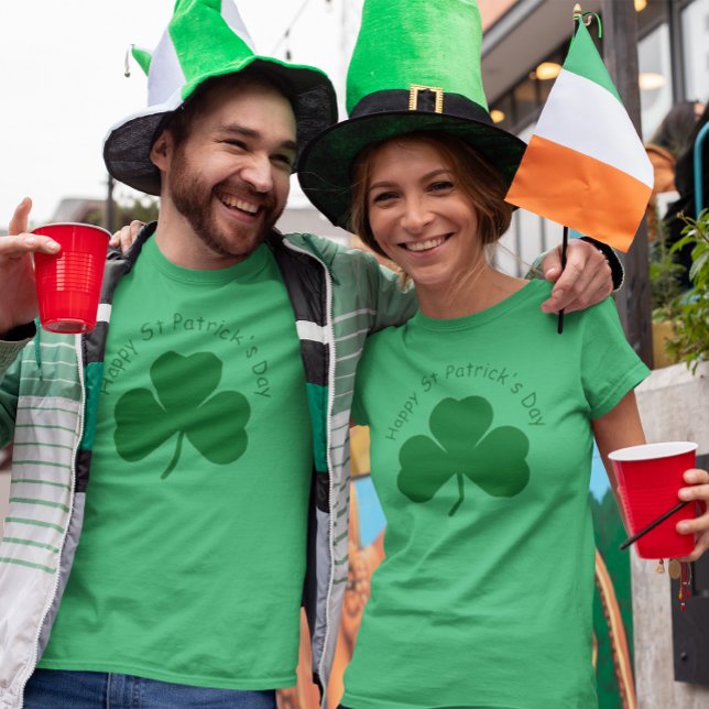 Happy St Patrick's Day T-Shirt (Von Creator hochgeladen)
