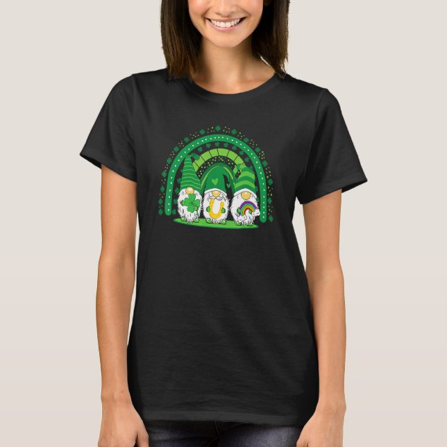 Happy St Patrick's Day Three Gnomes Kleeblatt Rain T-Shirt (Vorderseite)
