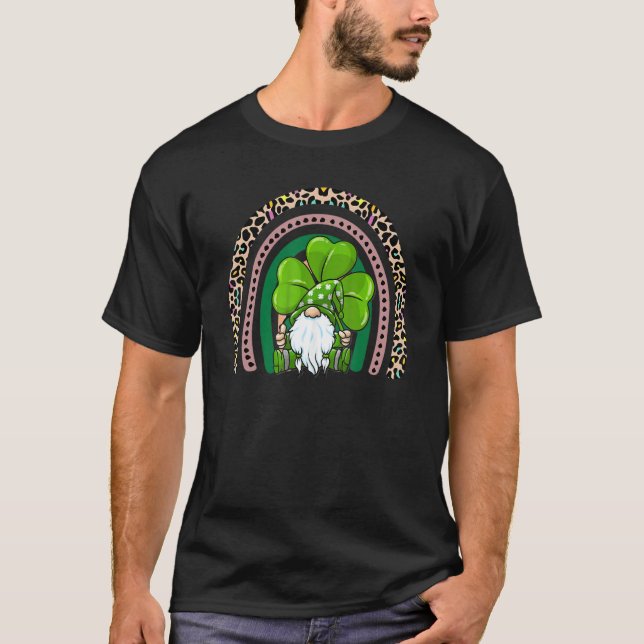 Happy St Patrick's Day Three Gnomes Shamrock Rainb T-Shirt (Vorderseite)