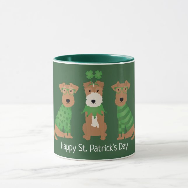 Happy St Patricks Day Welsh Wire Fox Terrier Dogs Tasse (Zentrum)